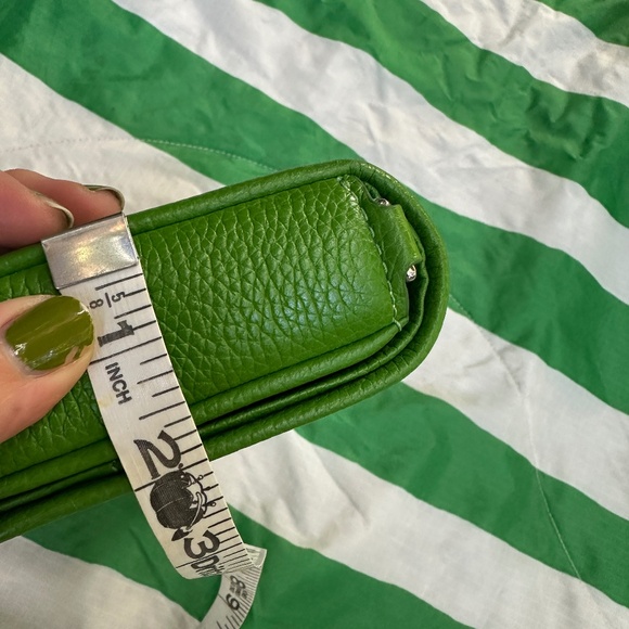 Marc Jacobs Mini Bag in KIWI green - Picture 2 of 7
